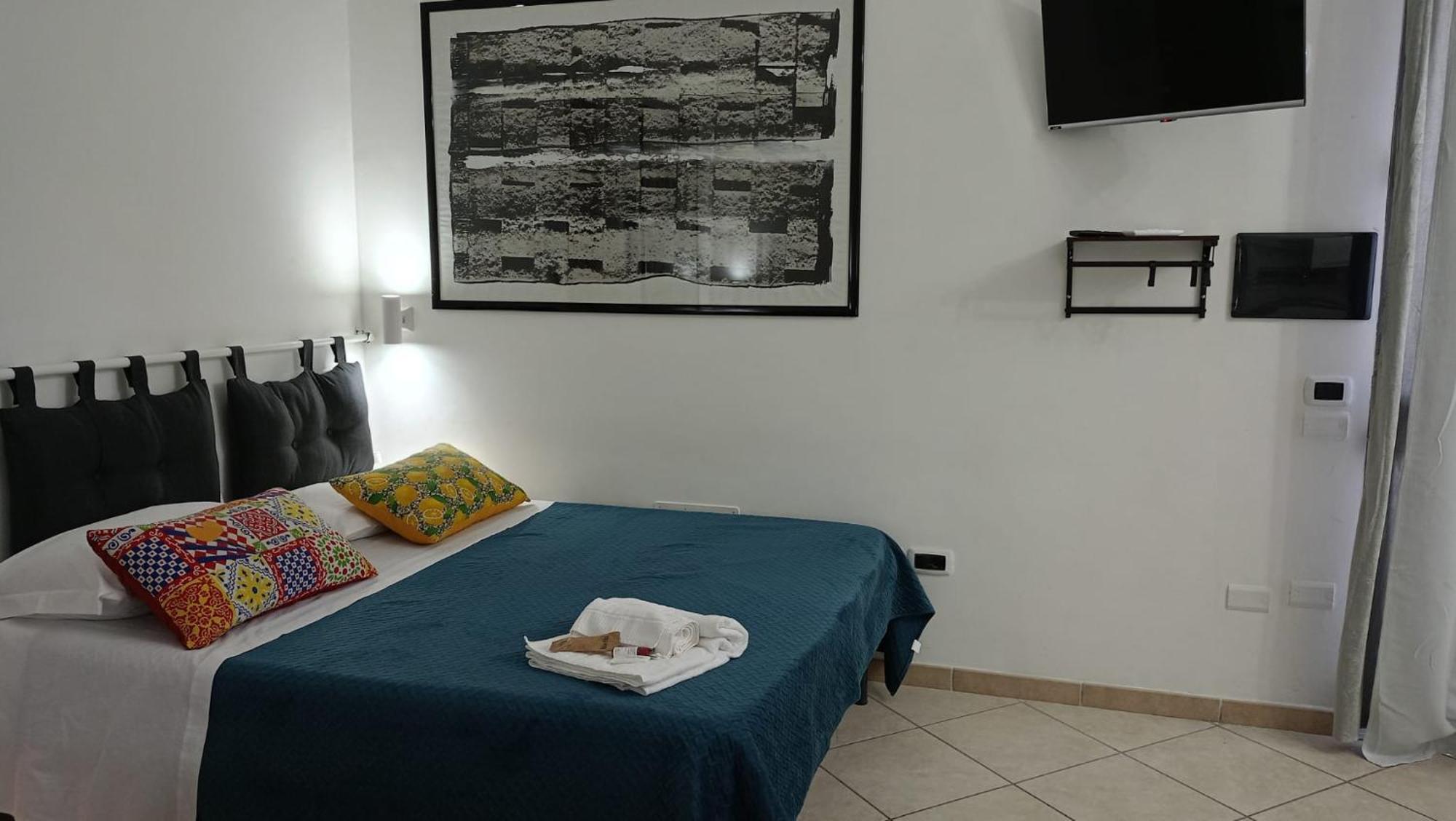 Costa Costa Rooms Sant'Egidio del Monte Albino Rum bild